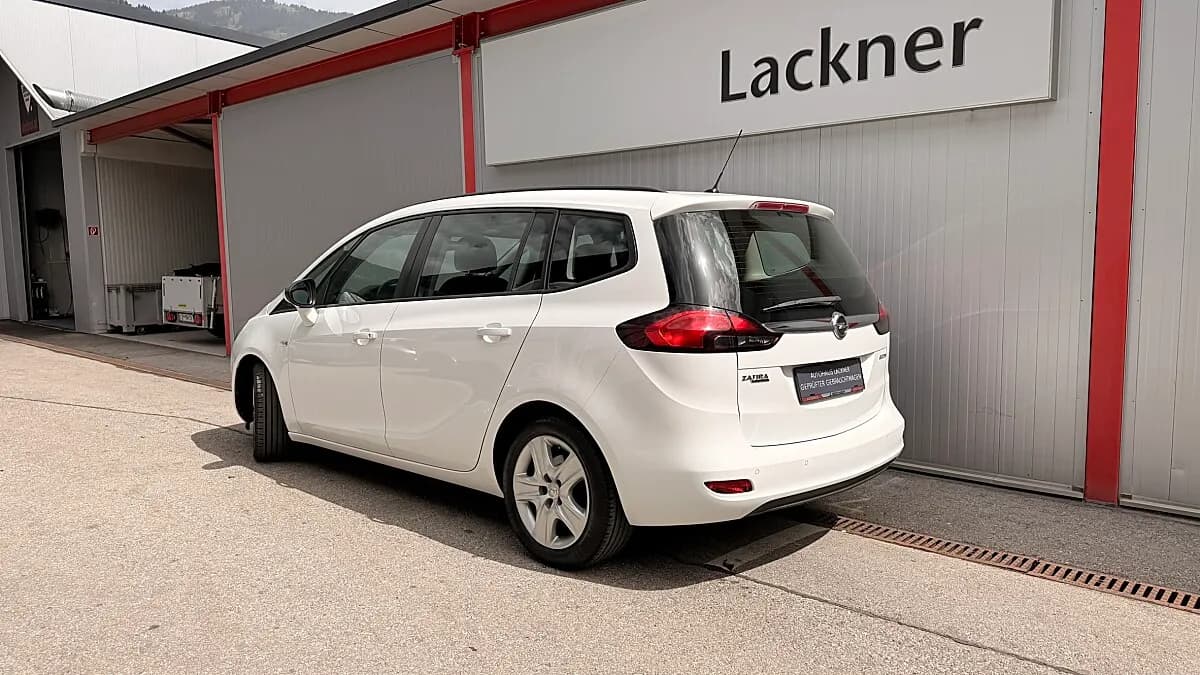 Opel Zafira Tourer 1,4 Turbo ecoflex Edition Start/Stop – Bild 2