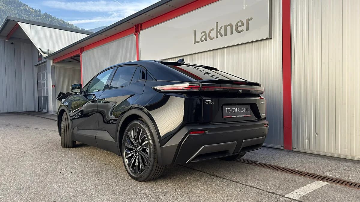 Toyota C-HR+ Elektro 77kWh AWD Lounge – Bild 2