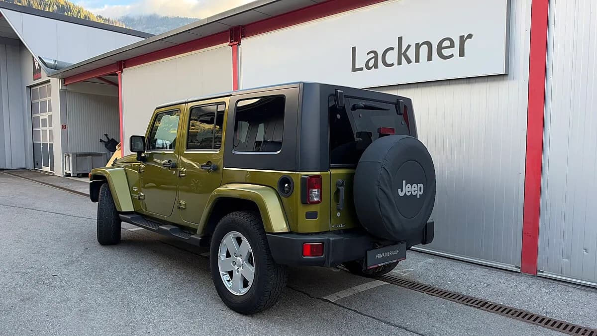 Jeep Wrangler Unlimited Sahara 2,8 CRD HT Aut. – Bild 2